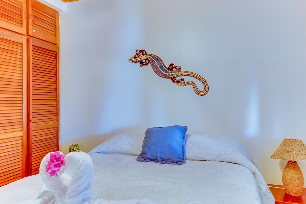 Flamingo Marina Resort 8/30
