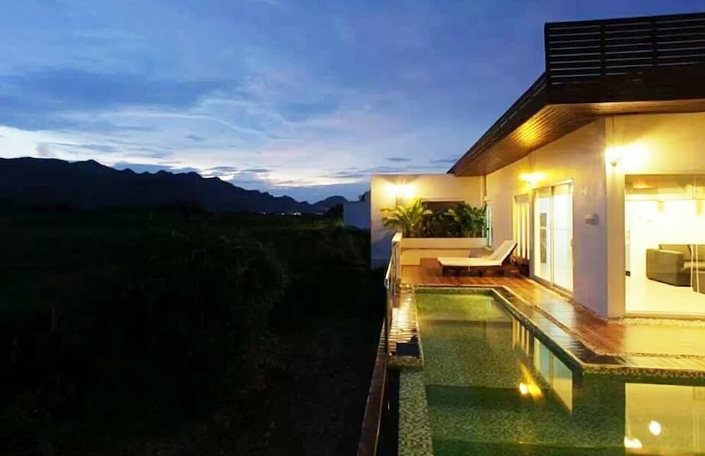 The Vista Pool Villa 3/50