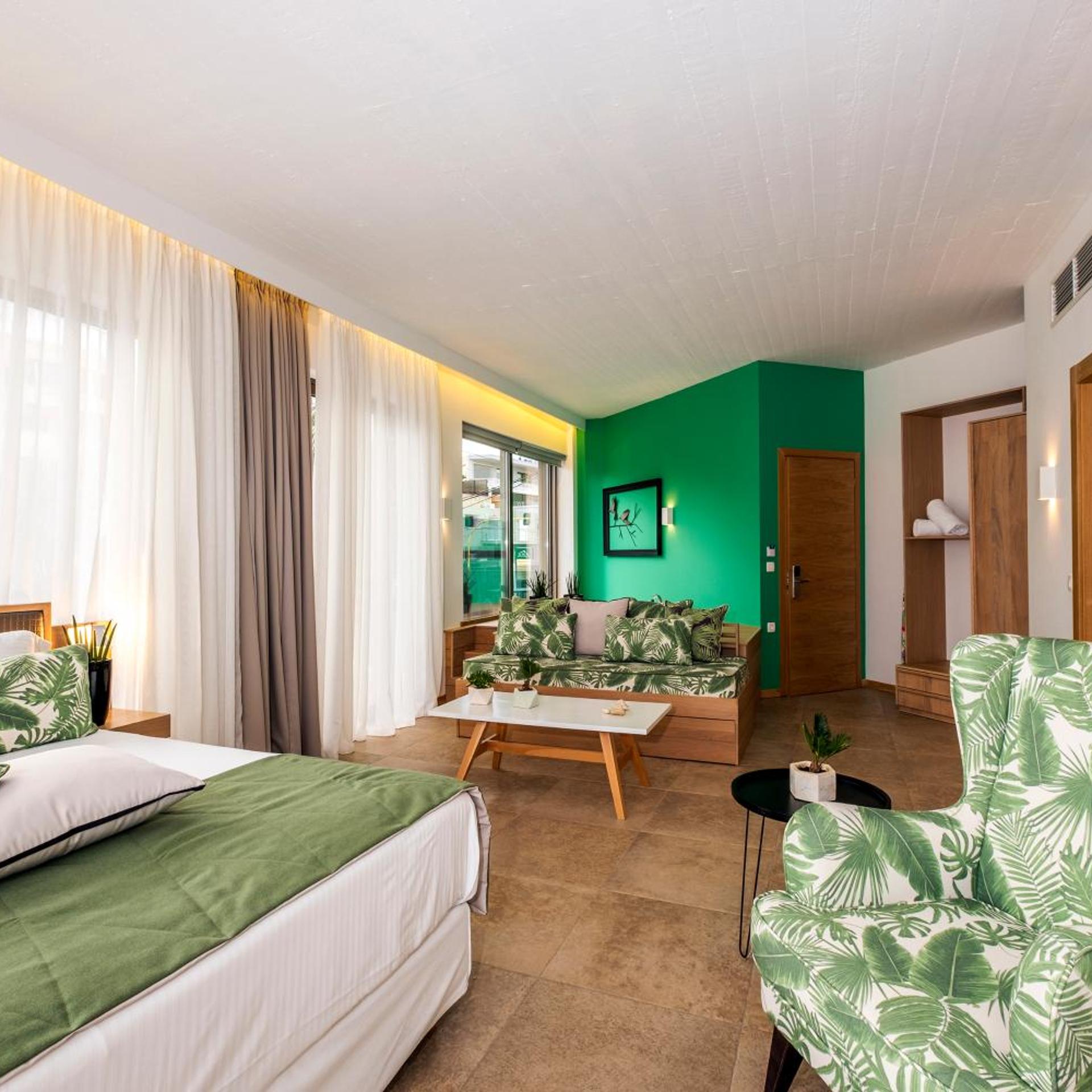 Master, Suite, Sea View, Hot Tub