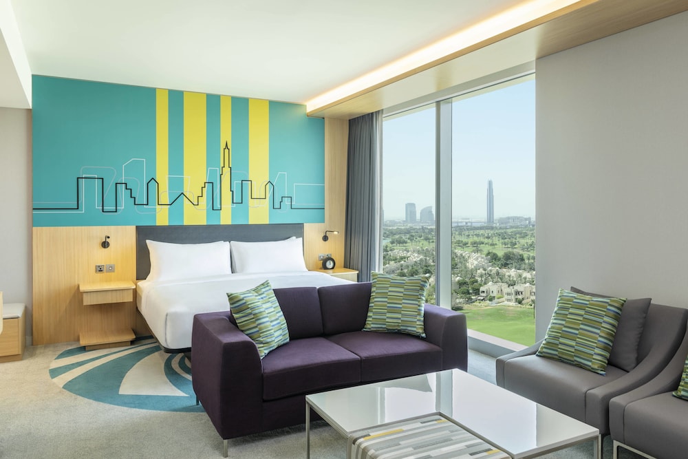 Aloft Dubai Creek 42/63
