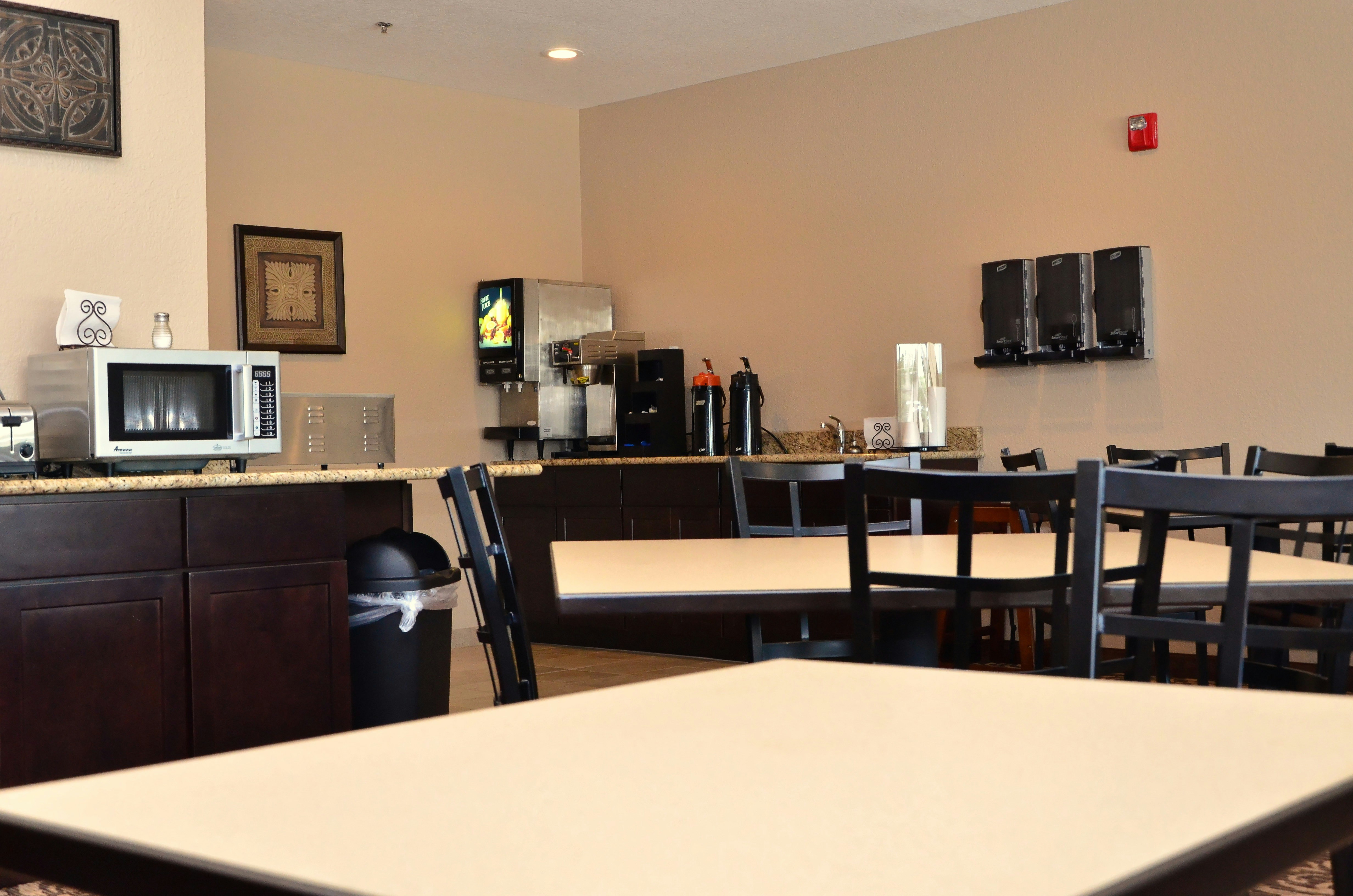 Cobblestone Inn Suites Clarion 42/50