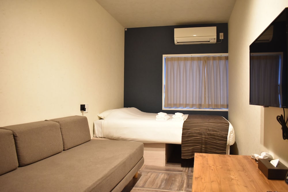 Shinsaibashi House 11/47