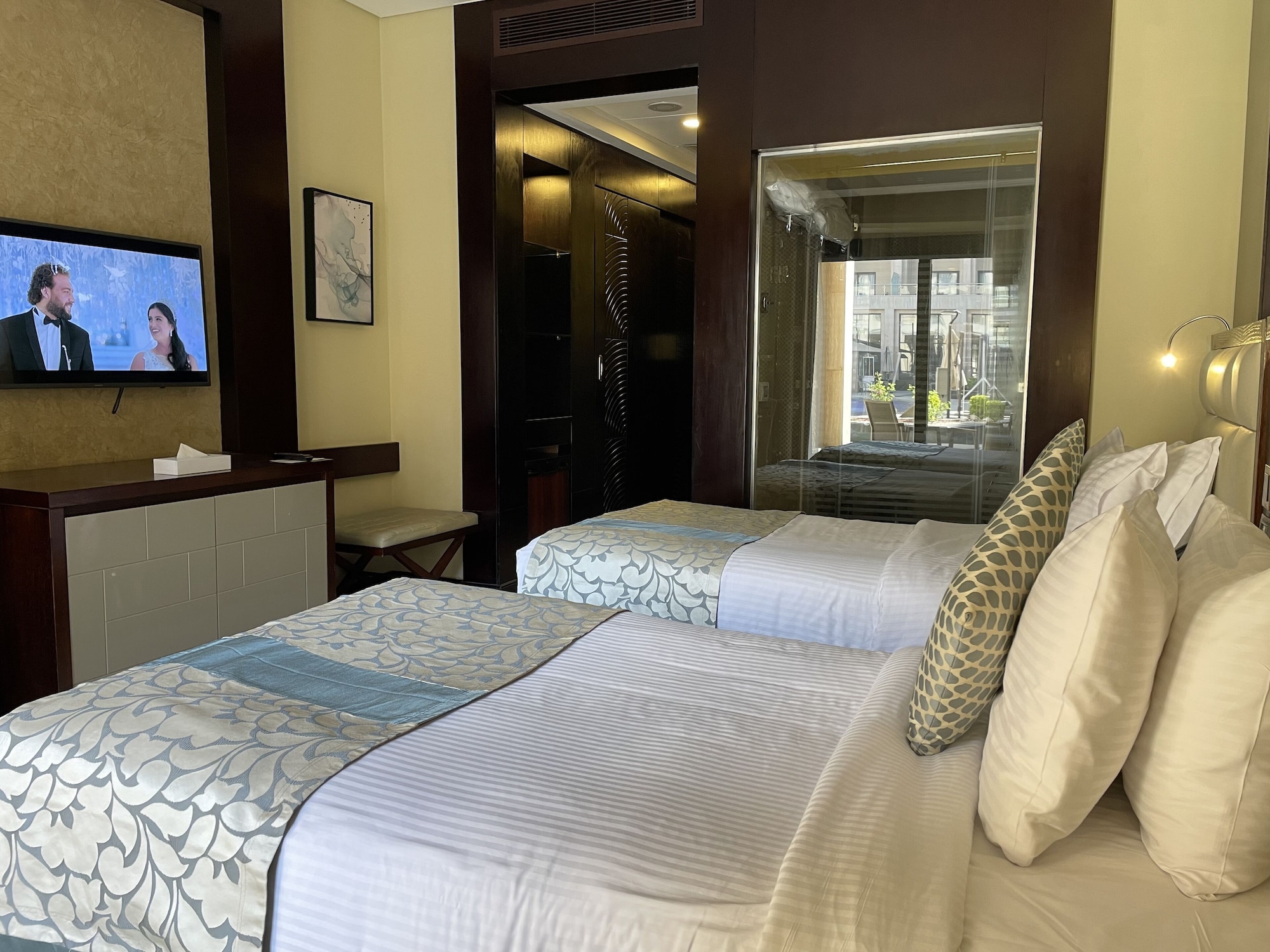 Pool Cabana, Twin Beds, Direct Pool Access
