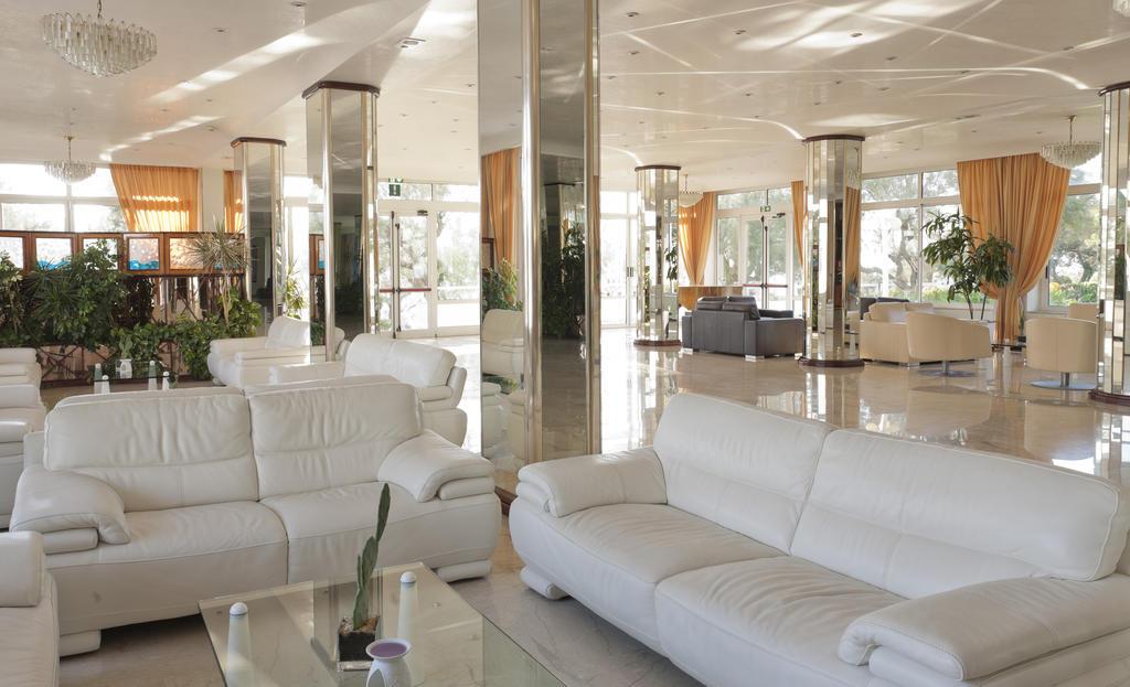 Grand Hotel Costa Brada 24/43