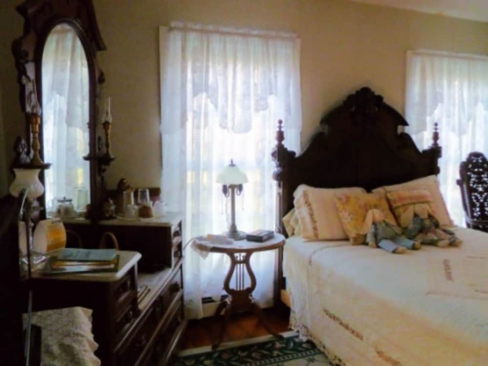 Belle Aire Mansion Guest House 11/38