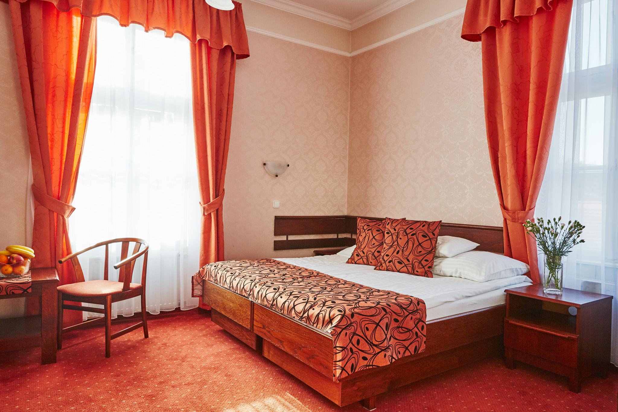 Astoria Hotel and Restaurant 19/41