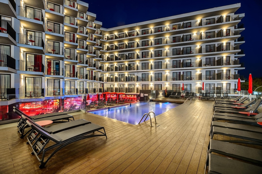 Hotel Vibra District - Adults Only 54/58
