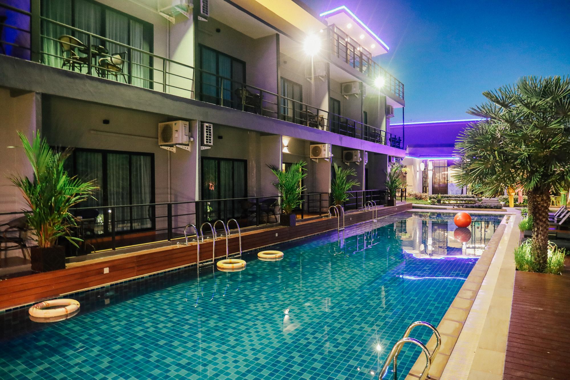 Phuengluang Riverside Hotel Chanthaburi 6/38