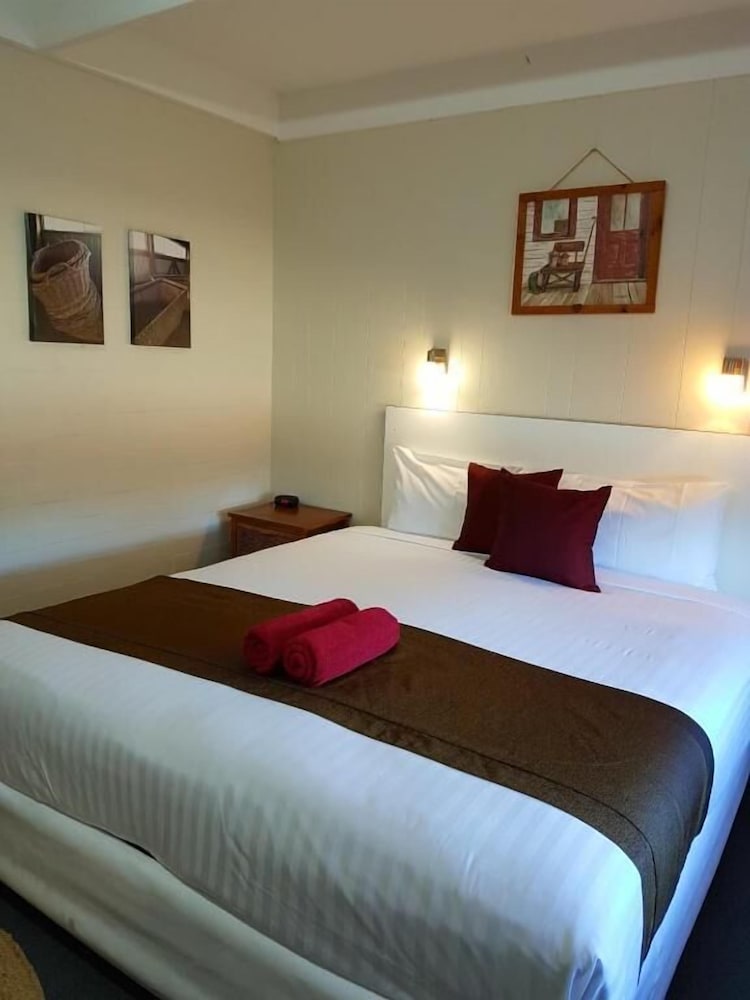 Bidgee Motor Inn 9/50