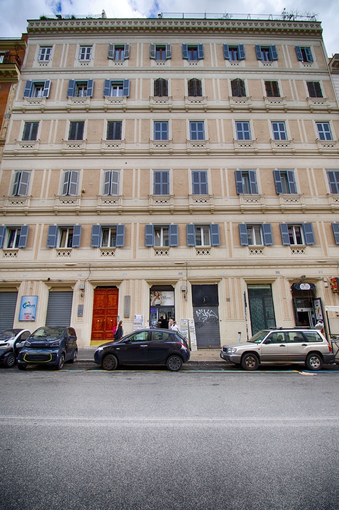 Relais Forus Inn 70/77