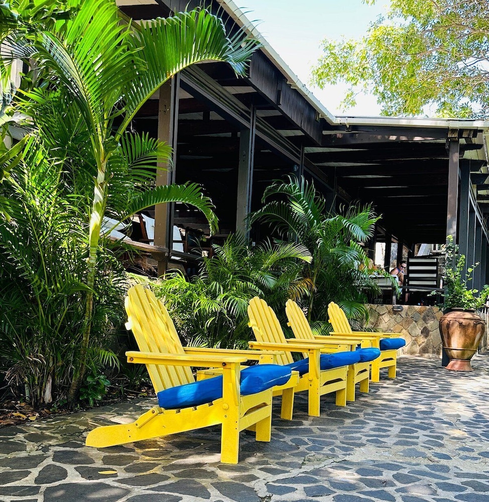 Firefly Plantation Bequia 31/50
