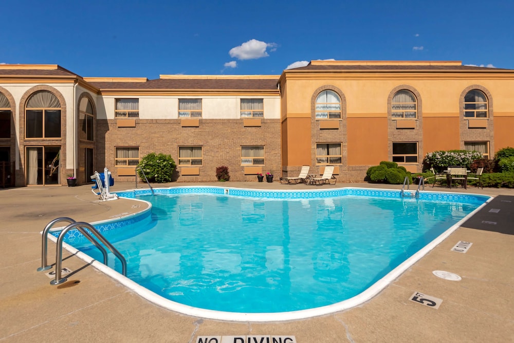 Best Western Davison Inn 3/43