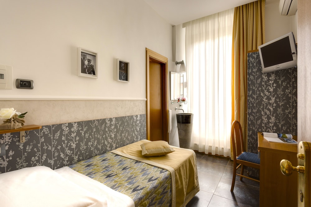 Hotel Marcantonio Rome 33/62