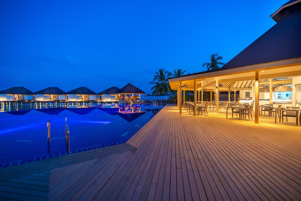 Ellaidhoo Maldives By Cinnamon 11/82