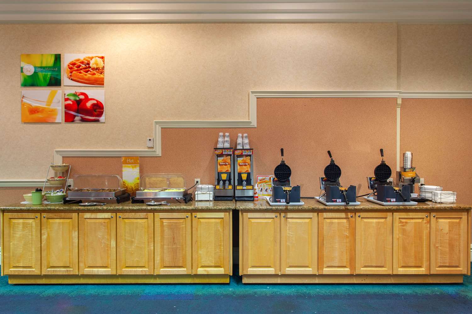 Beachside Hotel and Suites 43/43