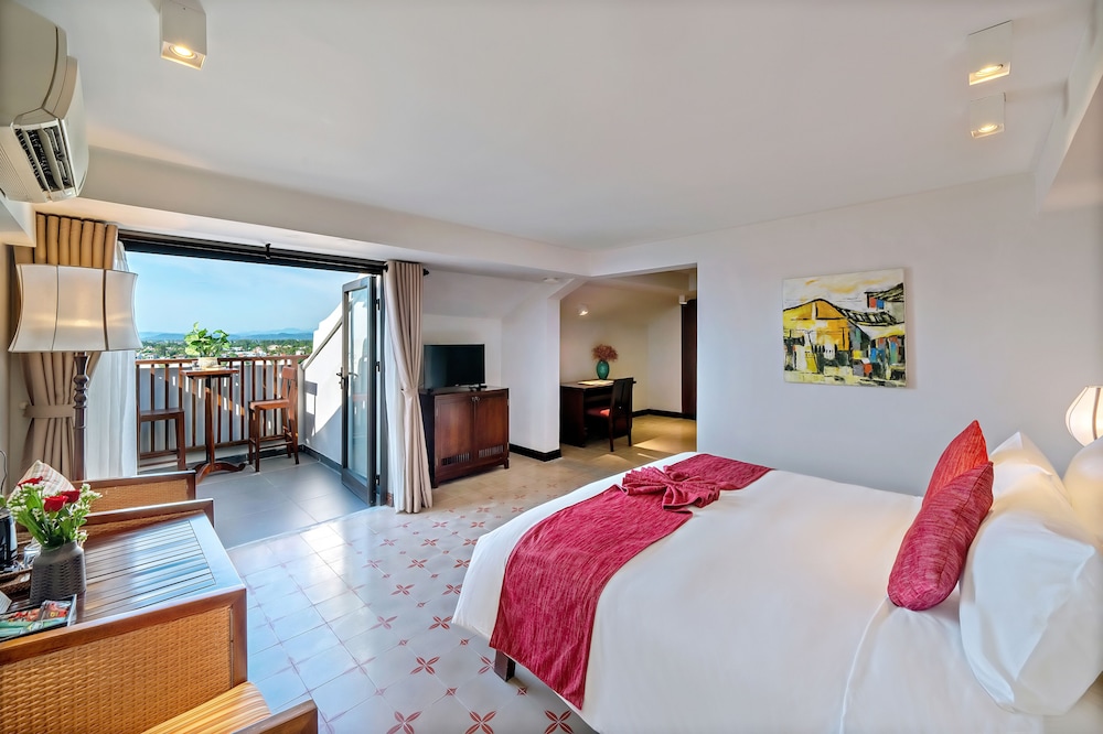 RiverTown Hoi An Resort & Spa 15/65