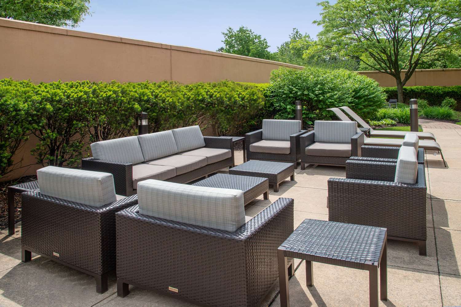 Comfort Inn & Suites Bethlehem Lehigh Valley Airport 5/15