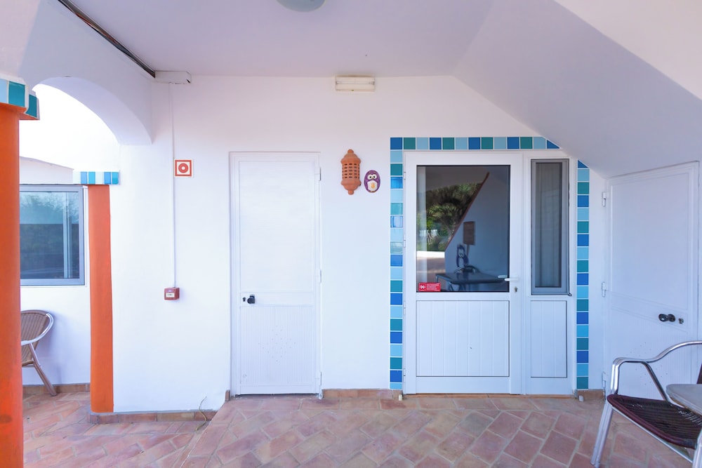 غرفة بسرير مزدوج بشرفة في الطابق الأرضي، Centre Algarve 8/8