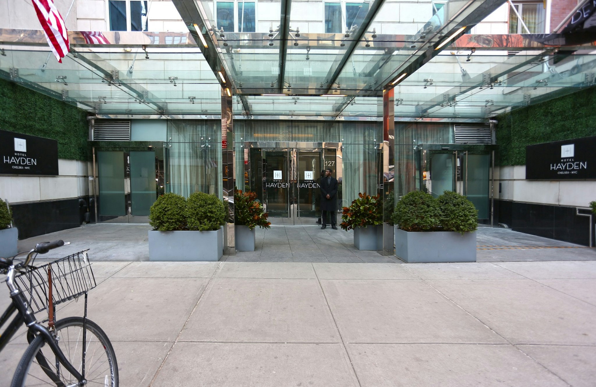 Hotel Hayden 8/73