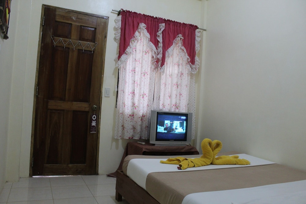 Escurel Inn 21/24