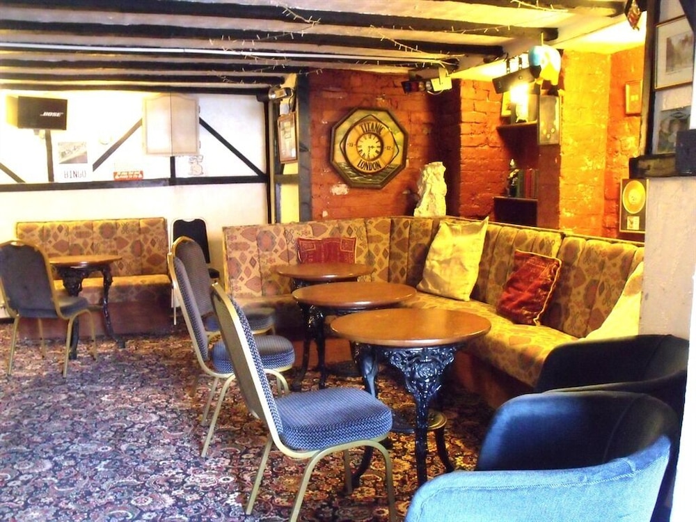 The Derby Hotel - Guest house 15/16