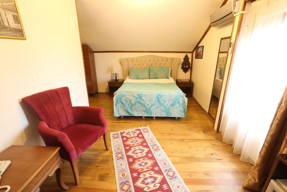 Hotel Ankatra 53/70