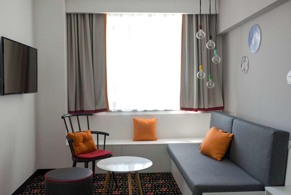 Vienna House Easy by Wyndham Airport Bucharest 40/68