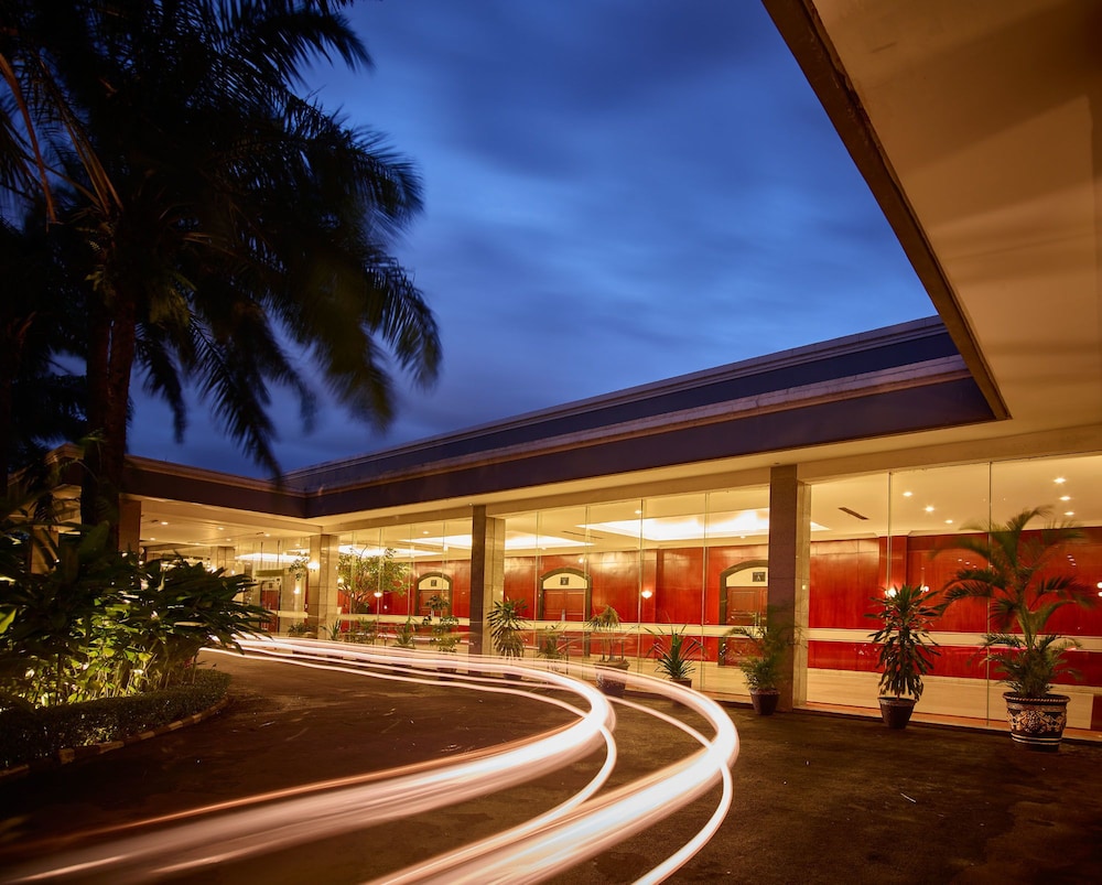 Aston Cimone Hotel & Convention Center 13/73