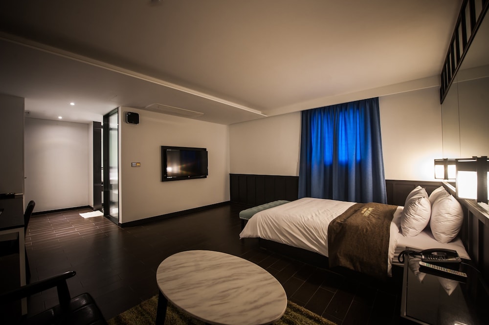 Hotel Amare Suwon 8/33
