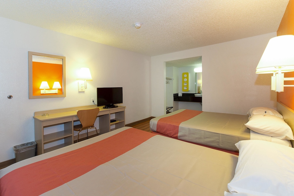 Motel6 Hayward, CA – Silicon Valley Gateway 25/61