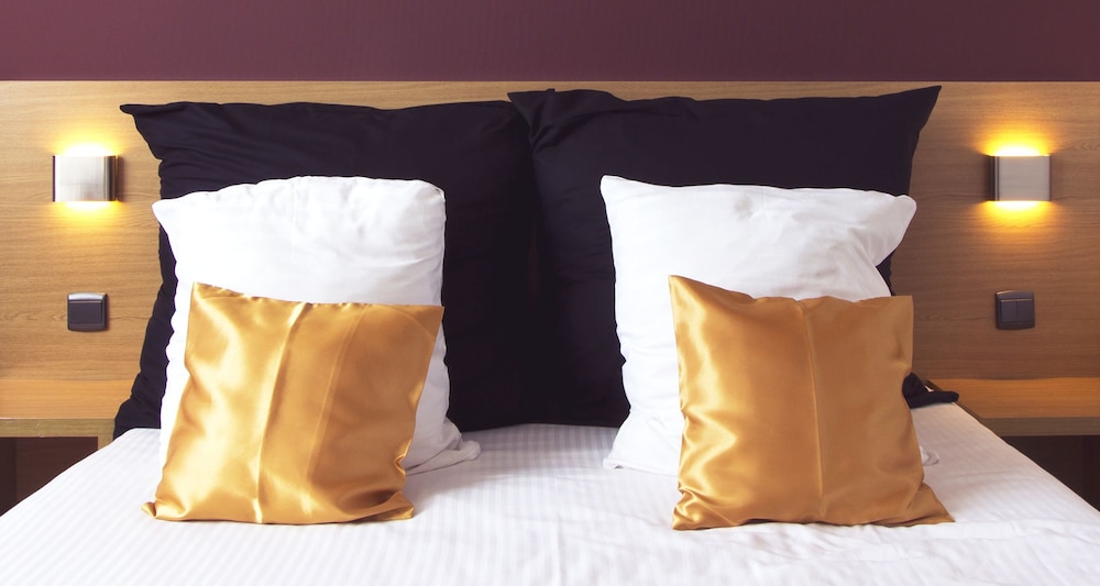 BEST WESTERN AXIS HOTEL 28/53