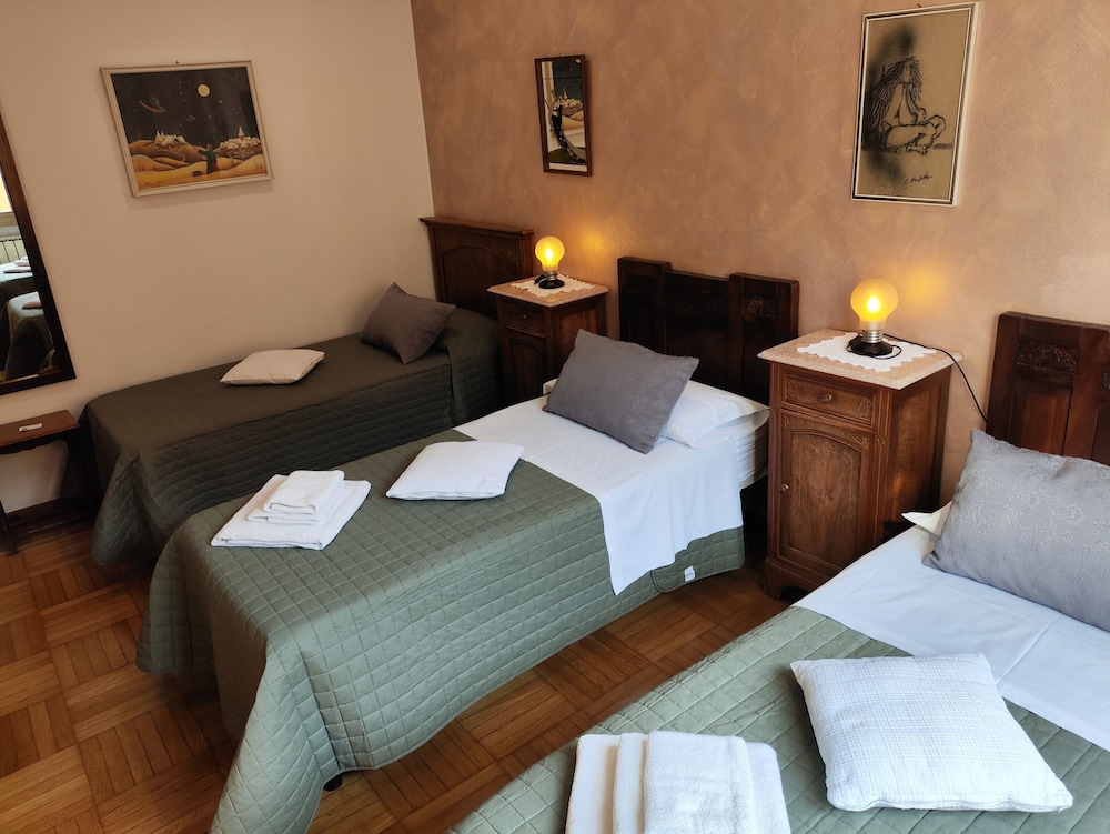 Bed And Breakfast Centrale 22/50