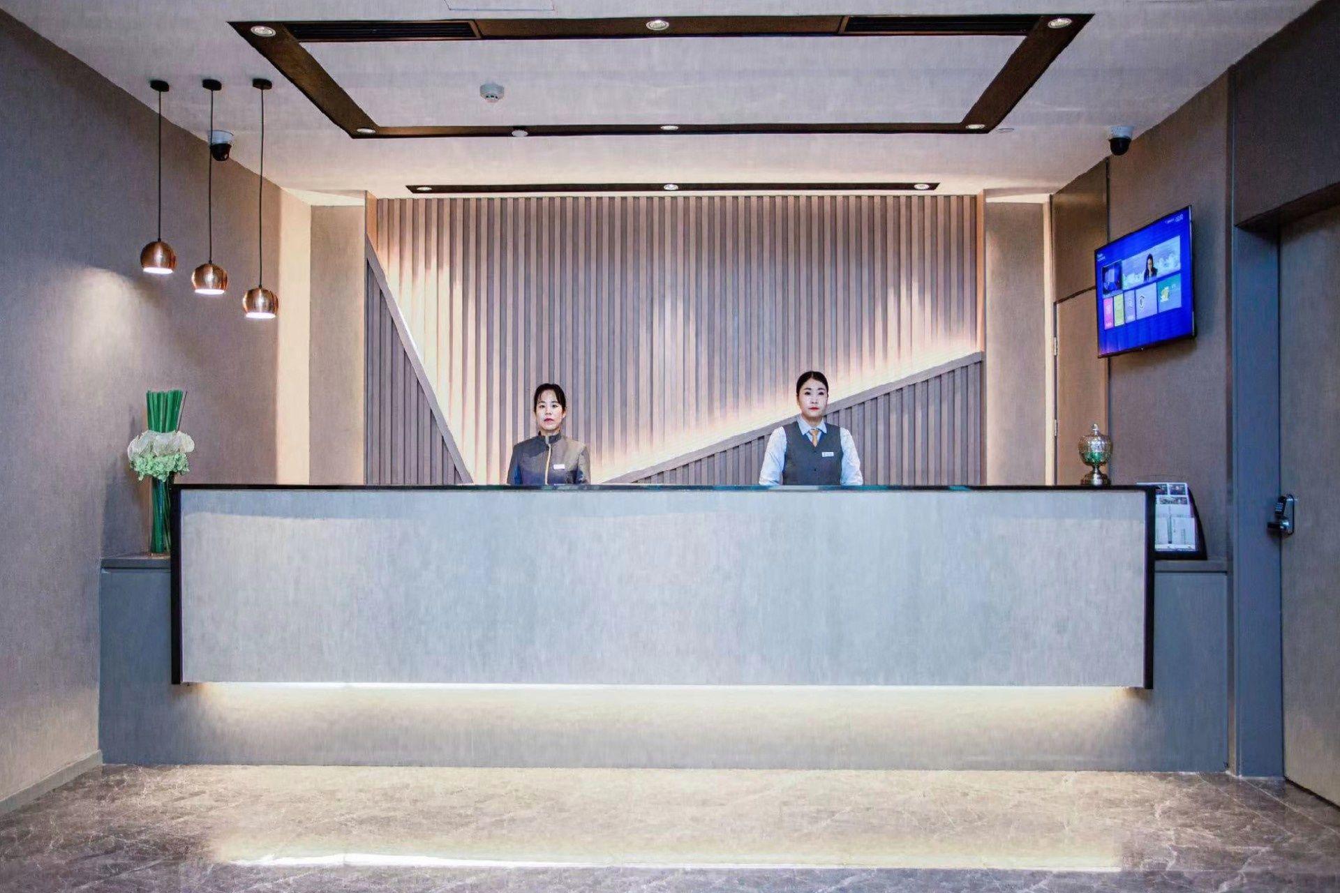 Homeinn Selected (Huailai County Government store) 7/32