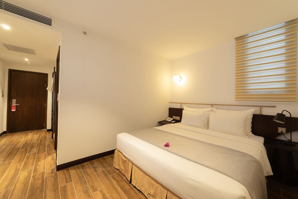 Majestic Premium Hotel 23/70