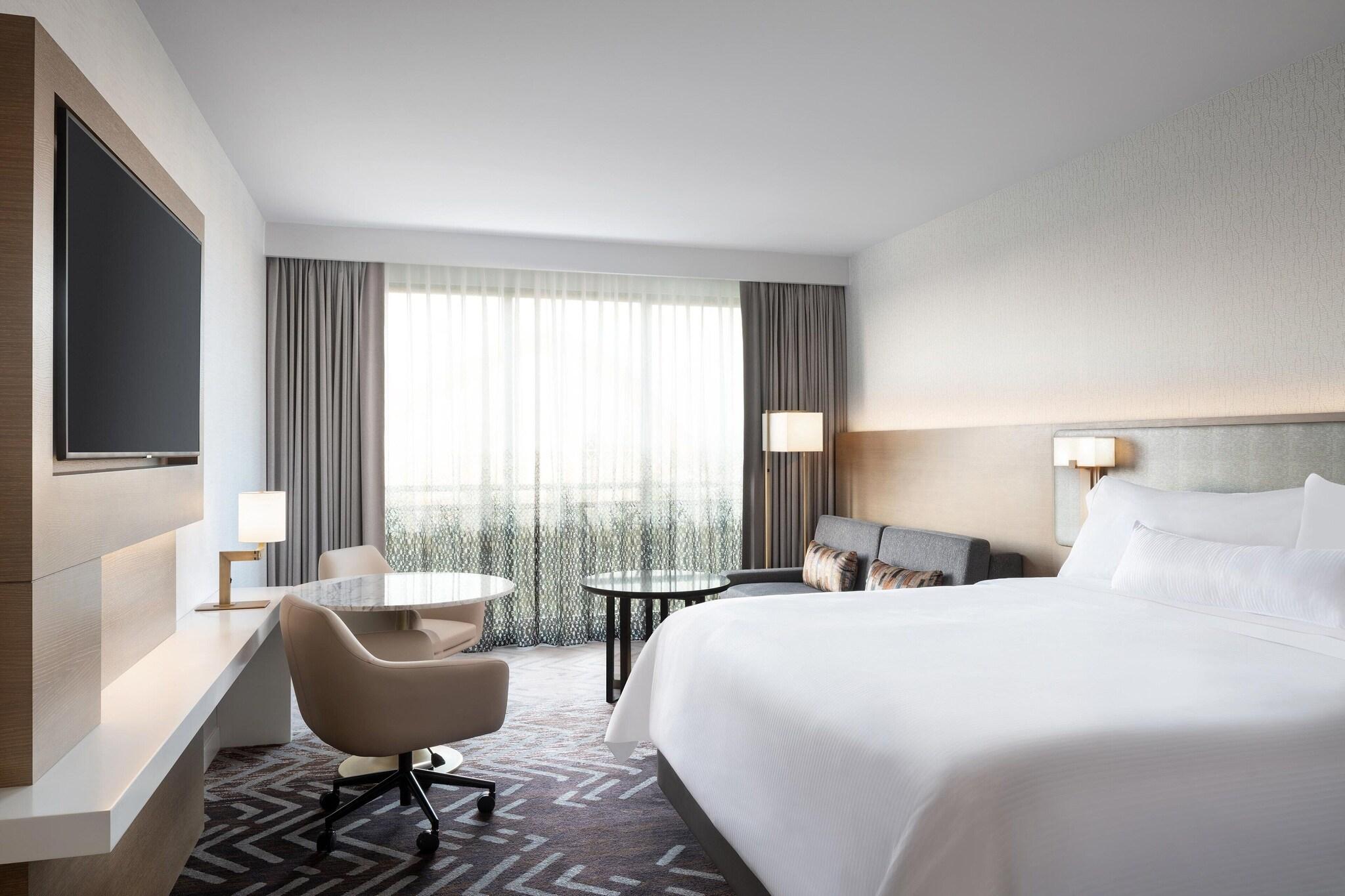 Room, Double Bed, Accessible