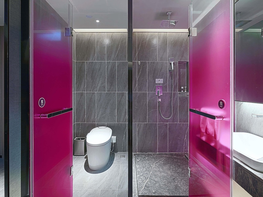 Mercure Yinchuan Xinhua 37/45