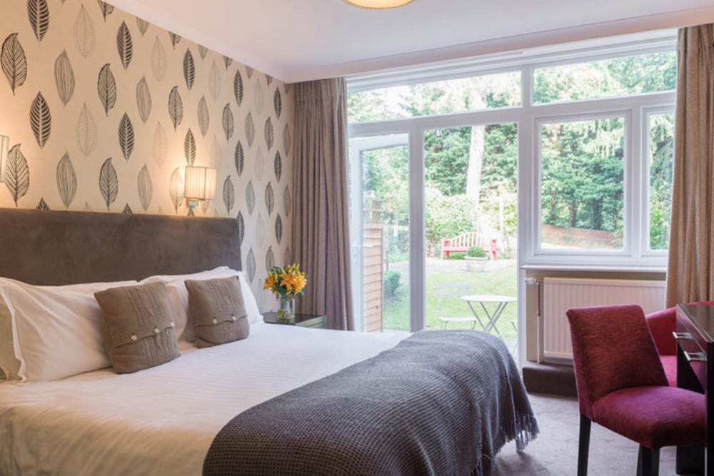 Superior, King Bed, Garden View, Garden Area
