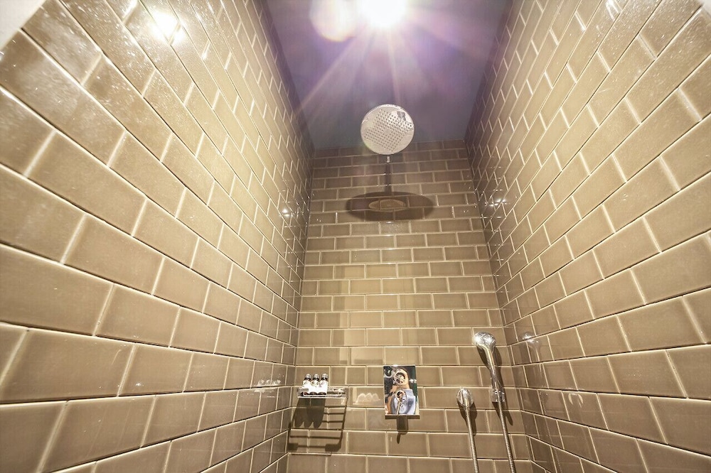 Js Boutique Hotel 52/76