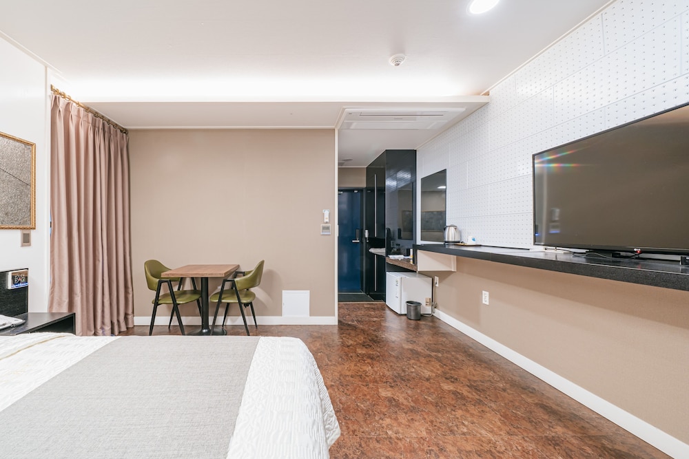 Hotel Major 2 28/51