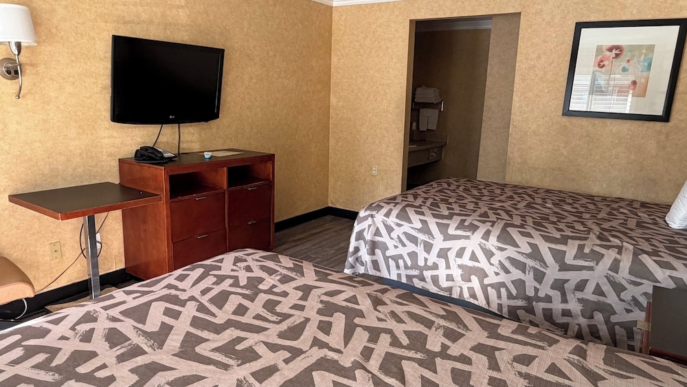 Buena Park Inn 49/63