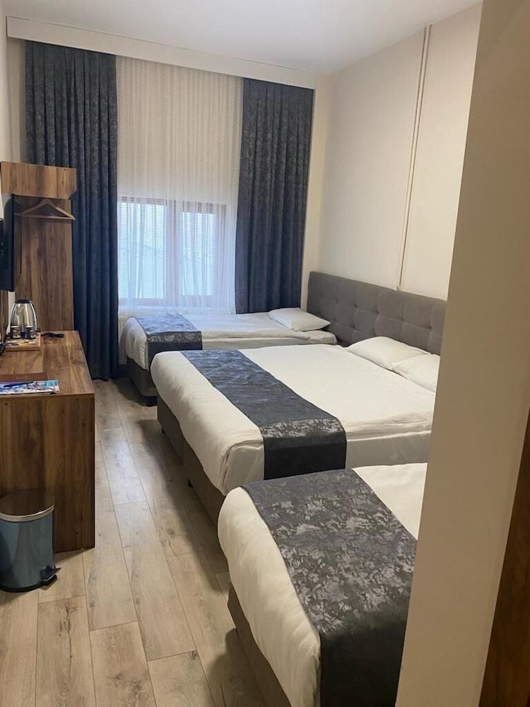 Zumrut Palas Otel 7/44