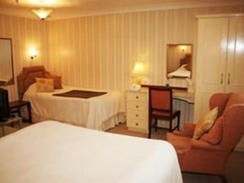 The Chudleigh 22/37
