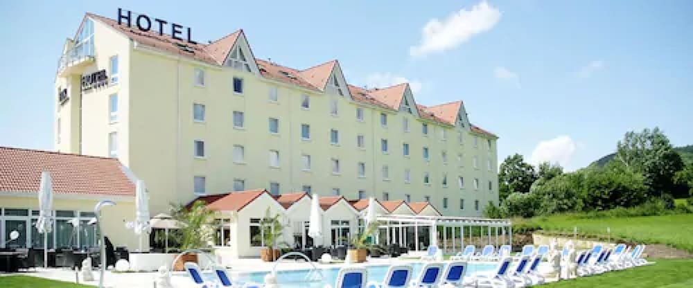 FAIR RESORT 4/66
