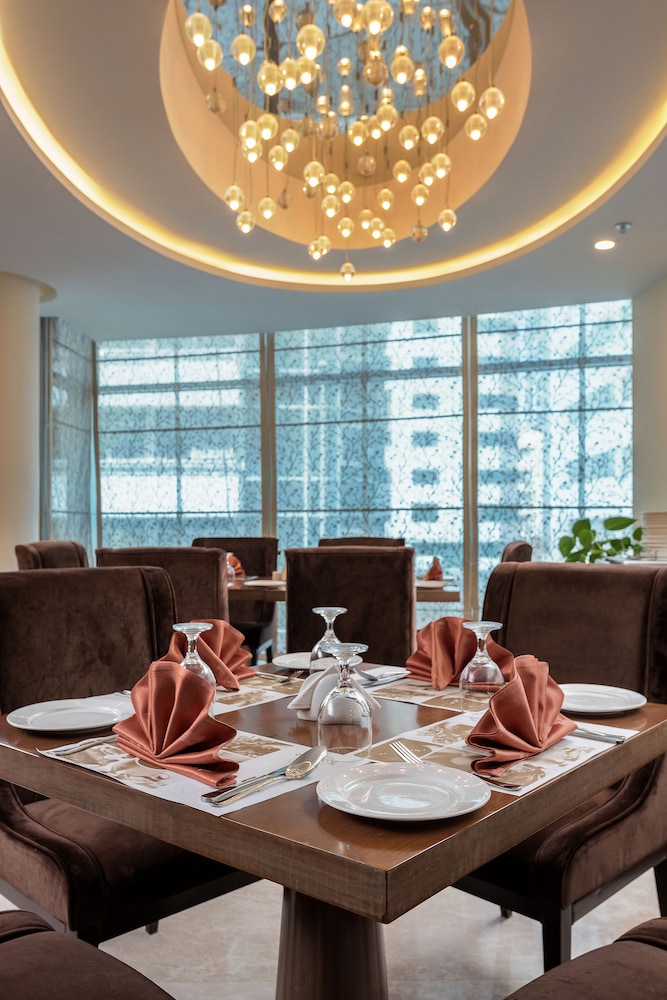 Landmark Premier Hotel Deira 56/65