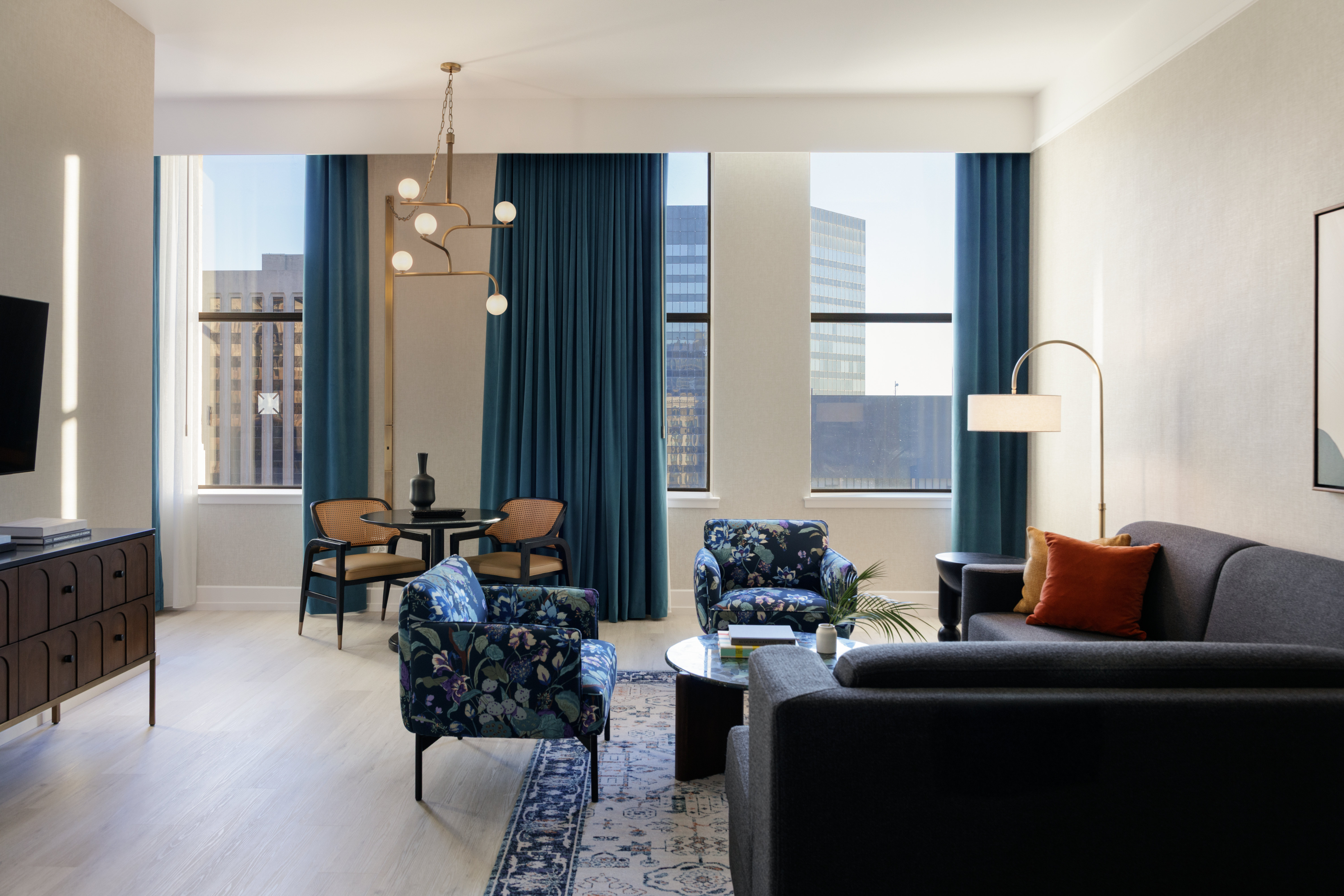 Kimpton Hotel Monaco Baltimore Inner Harbor 57/82