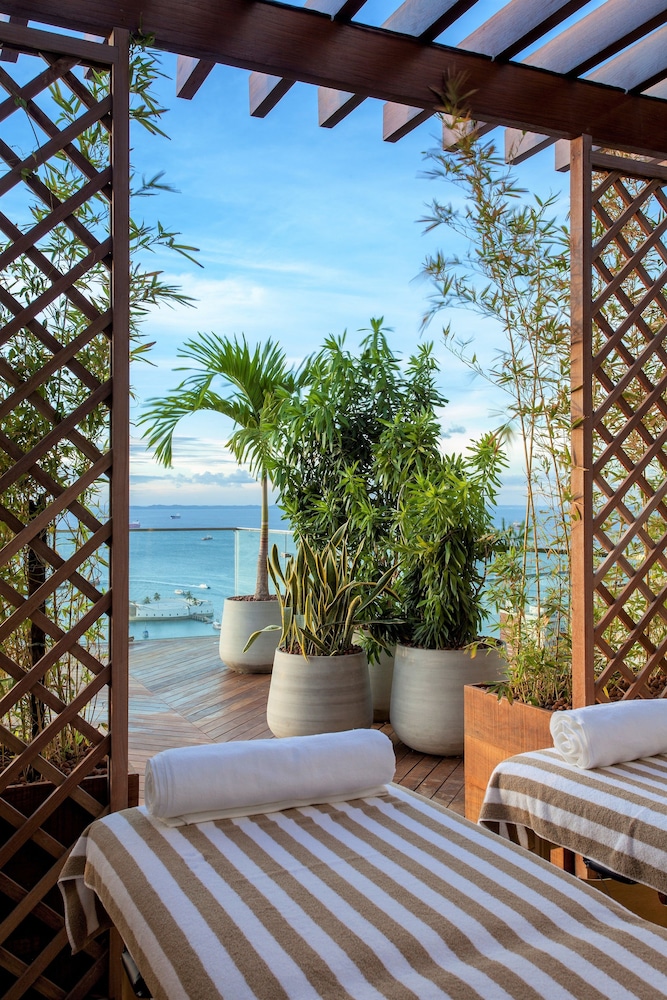Fera Palace Hotel 25/50
