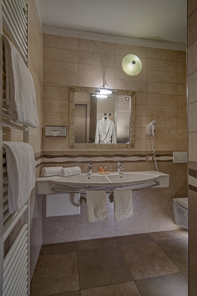Hotel Excelsior Le Terrazze 43/64