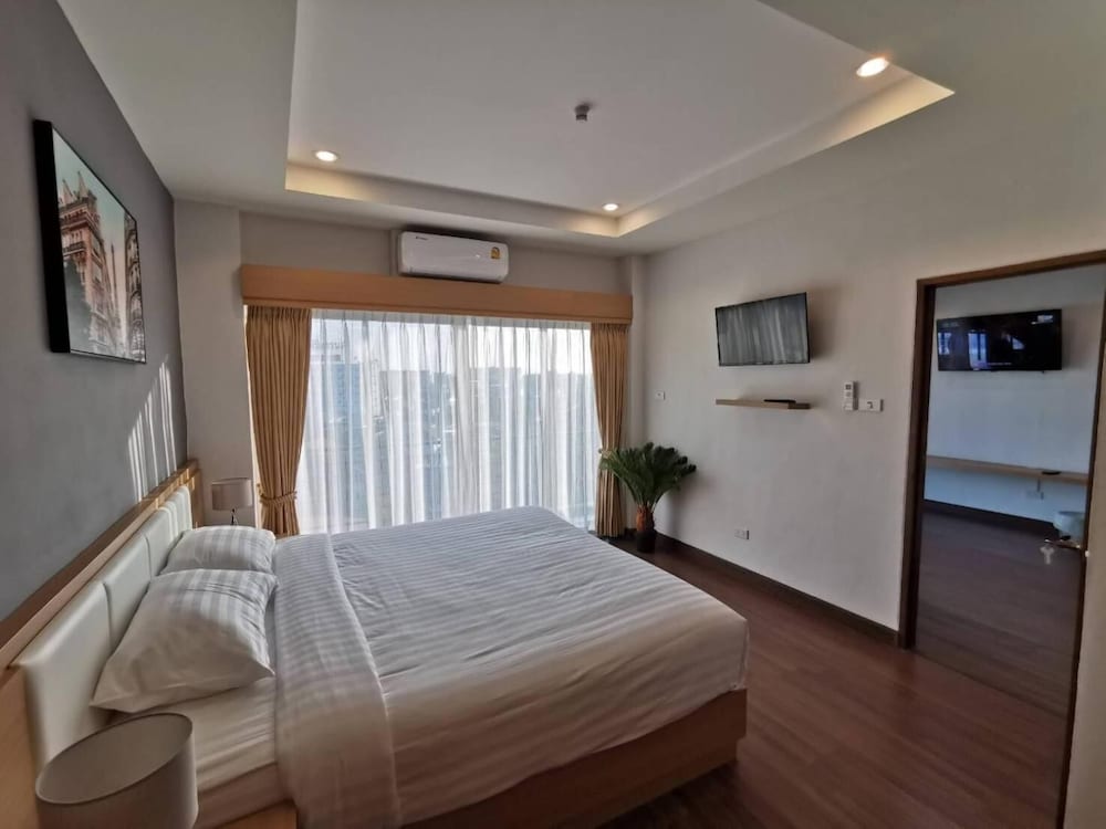 The Cottage Hotel Udon Thani 6/27