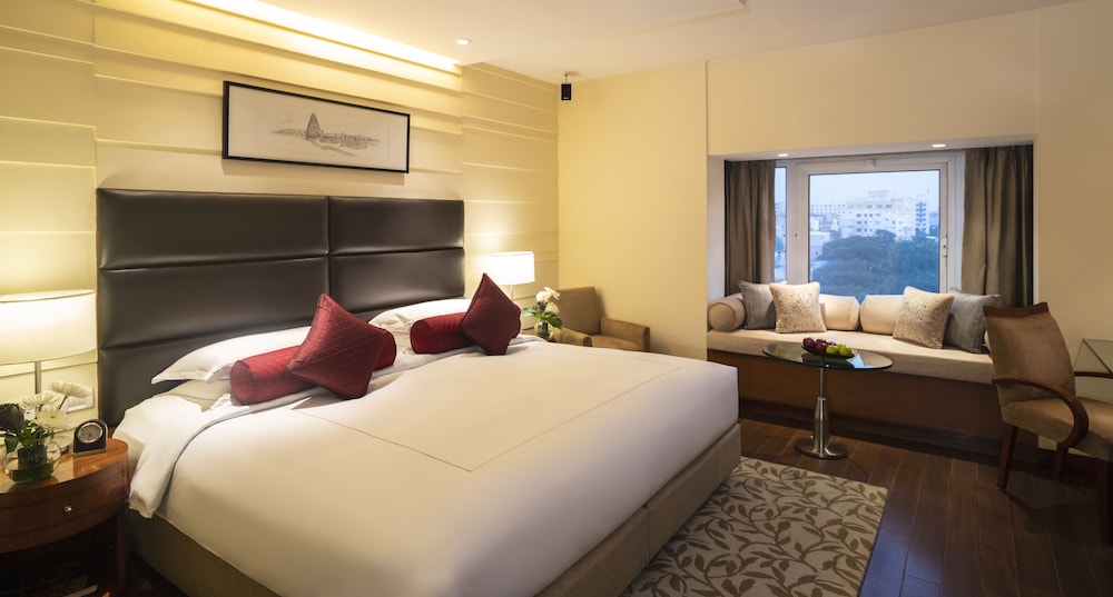 TAJ COROMANDEL 21/82