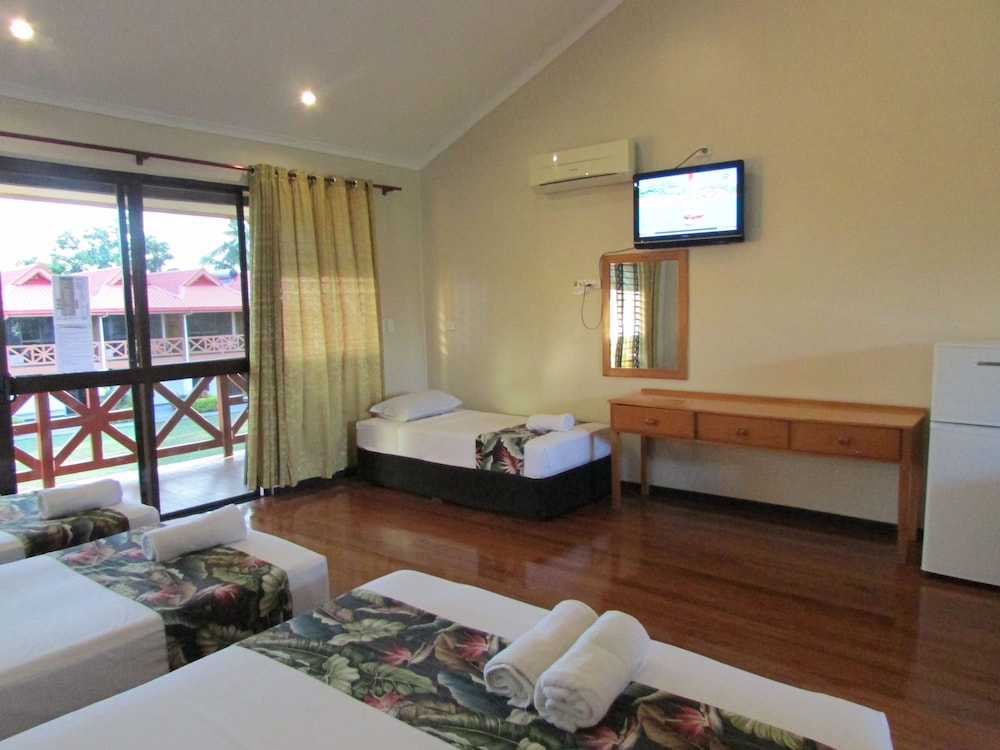 Wailoaloa Beach Resort Fiji 46/76